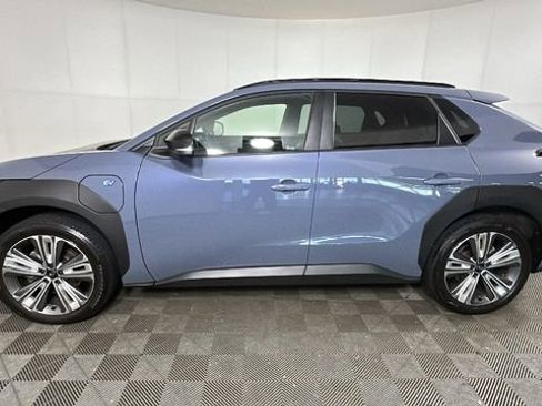 Used 2023 Subaru Solterra AWD image 6