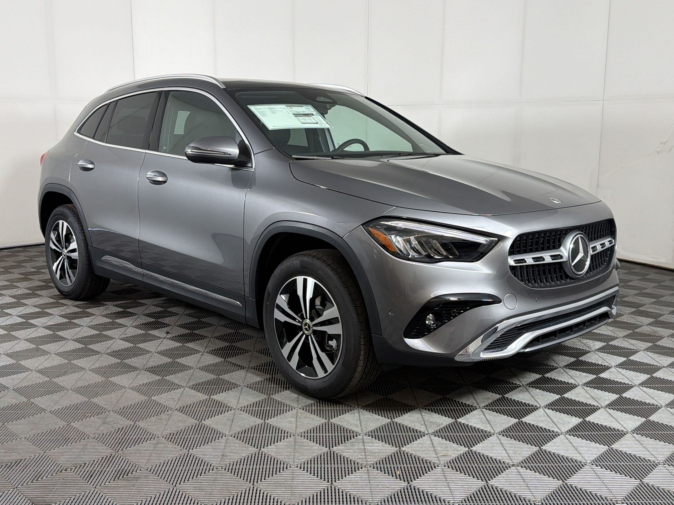 Used 2026 Mercedes-Benz GLA 250 4MATIC image 7