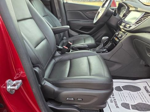 Used 2019 Buick Encore Essence AWD/4WD image 42