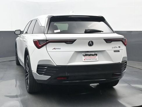 Used 2024 Acura ZDX A-Spec RWD image 19