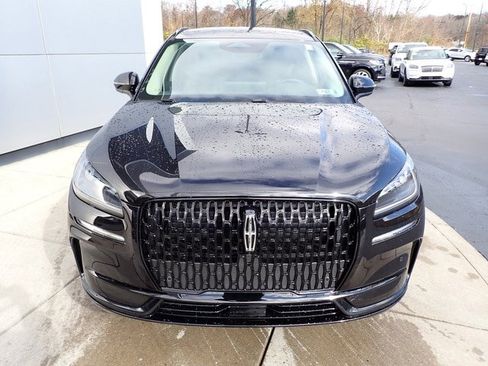 New 2026 Lincoln Corsair Premiere image 9