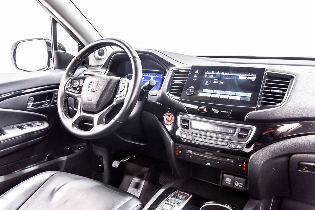 Used 2019 Honda Pilot Touring image 34