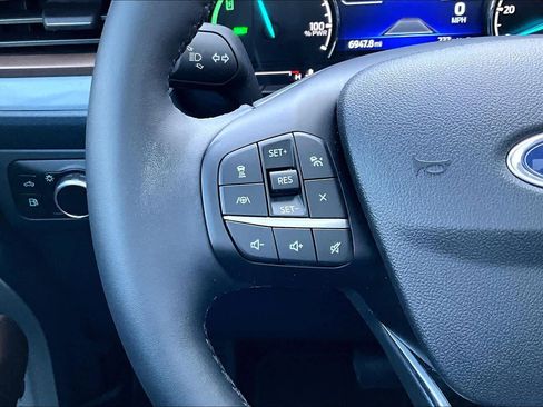 Certified 2024 Ford Maverick Lariat image 24