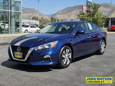Used 2021 Nissan Altima 2.5 S w/ Driver Assist Package FWD image 1