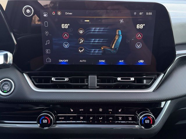 Used 2025 Chevrolet Equinox LT w/ Convenience Package II AWD/4WD image 22