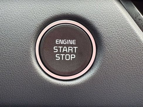 New 2026 Kia Seltos EX FWD image 23
