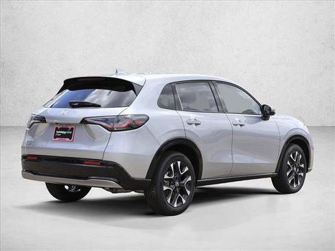 New 2026 Honda HR-V EX-L image 5