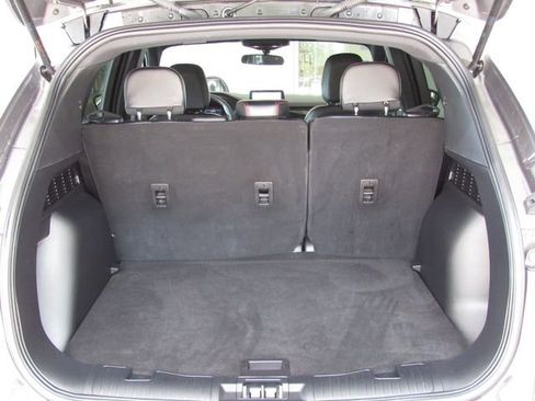Used 2025 Ford Escape ST-Line AWD/4WD image 21