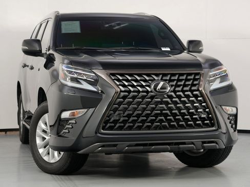 Used 2023 Lexus GX 460 Premium image 4