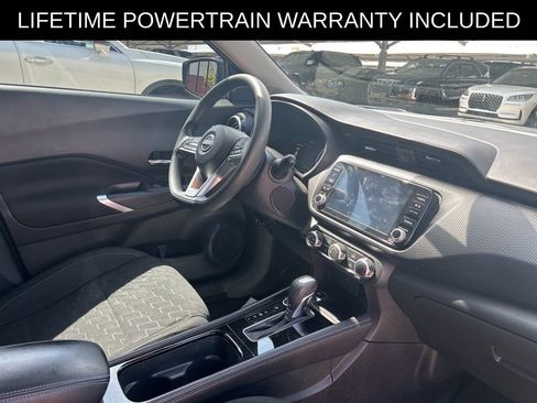 Used 2023 Nissan Kicks SV FWD image 14
