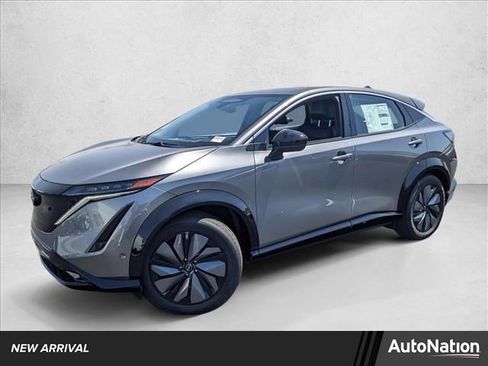 Used 2023 Nissan Ariya FWD image 1