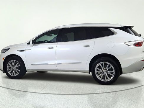 Used 2023 Buick Enclave Essence w/ Experience Buick Package AWD/4WD image 4