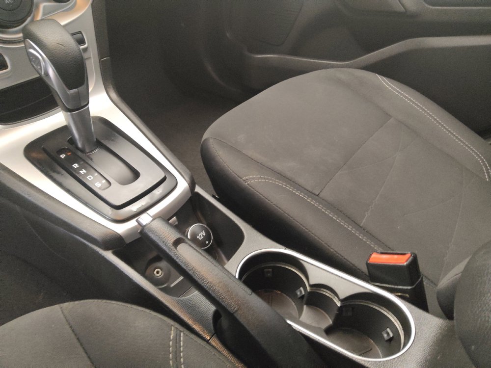 Used 2019 Ford Fiesta SE FWD image 26