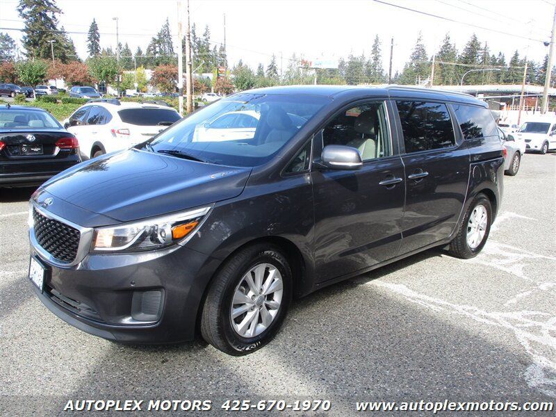 Used 2016 Kia Sedona LX w/ LX Essentials Premium Package FWD image 7