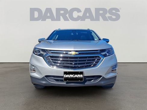 Used 2021 Chevrolet Equinox Premier image 2