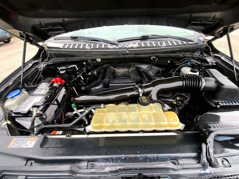 Used 2019 Ford Expedition Max Platinum AWD/4WD image 32