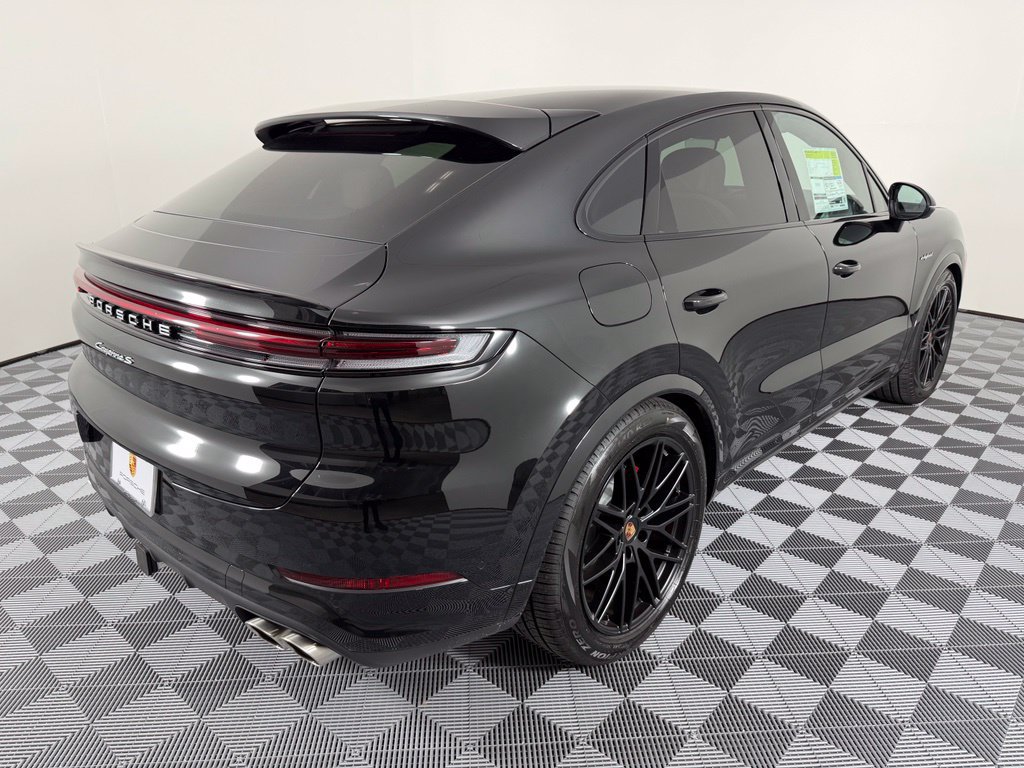Used 2026 Porsche Cayenne S AWD/4WD image 10