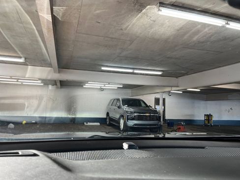 Used 2025 Chevrolet Equinox LT image 18