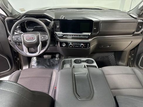 Used 2024 GMC Sierra 1500 Elevation image 13