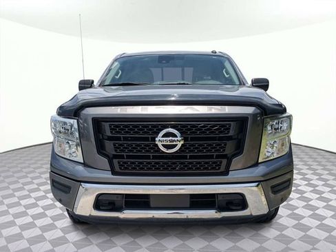 Used 2021 Nissan Titan SV w/ SV Convenience Package AWD/4WD image 9