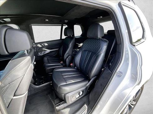 Used 2025 BMW X7 M60i w/ Executive Package image 28