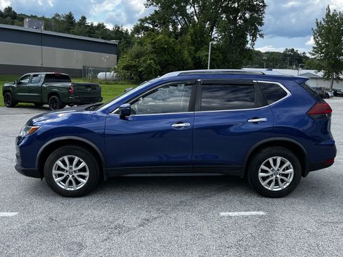 Used 2020 Nissan Rogue SV AWD/4WD image 4