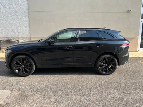 Used 2025 Jaguar F-PACE R-Dynamic S AWD/4WD image 7