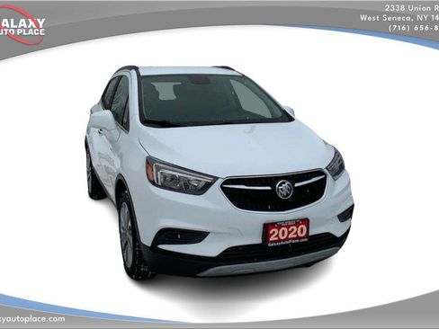 Used 2020 Buick Encore Preferred w/ Safety Package image 3
