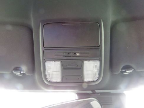 Used 2018 Honda Accord Sport image 26