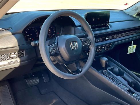 Used 2023 Honda Accord EX image 2