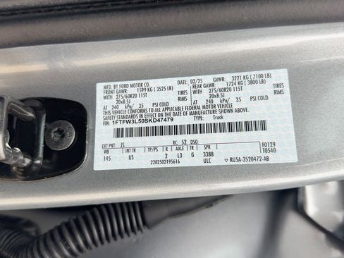 Used 2025 Ford F150 XLT w/ Equipment Group 302A MID image 19