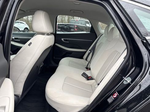 Used 2022 Hyundai Sonata SEL image 16