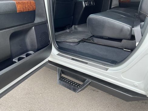 Used 2013 Toyota Tundra Platinum AWD/4WD image 37