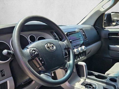 Used 2013 Toyota Tundra 2WD CrewMax w/ SR5 Pkg image 12