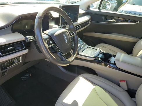 Certified 2023 Lincoln Nautilus AWD w/ Premium Package image 19