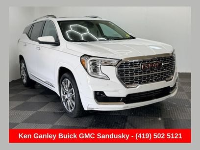 Used 2023 GMC Terrain Denali w/ Denali Premium Package