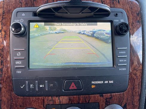 Used 2014 Chevrolet Traverse LT w/ All-Star Edition image 15