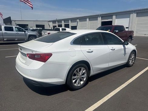 Used 2024 Chevrolet Malibu LT FWD image 5