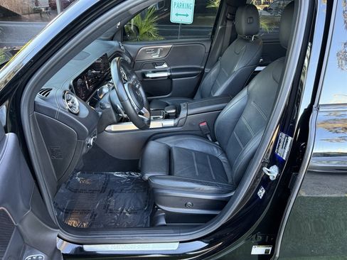 Used 2020 Mercedes-Benz GLB 250 image 13