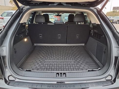 Certified 2023 Lincoln Nautilus FWD w/ Premium Package image 25