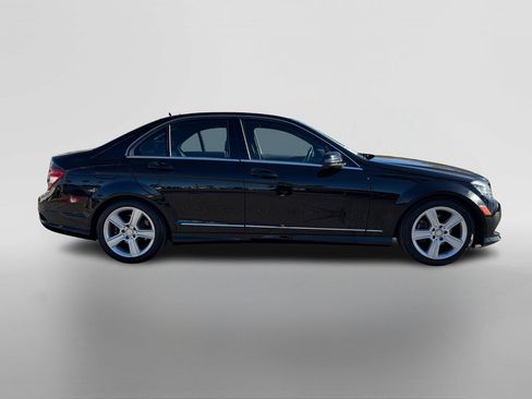 Used 2011 Mercedes-Benz C 300 C 300 Sport image 6