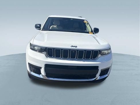 Used 2022 Jeep Grand Cherokee L Limited w/ Luxury Tech Group II AWD/4WD image 2