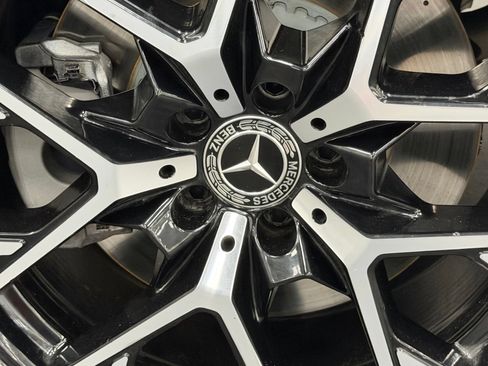 Certified 2025 Mercedes-Benz GLC 350e 4MATIC image 19