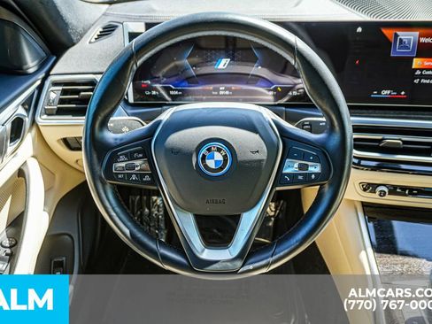 Used 2022 BMW i4 eDrive40 image 32