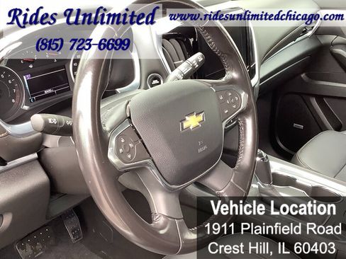 Used 2019 Chevrolet Traverse LT w/ LT Premium Package AWD/4WD image 25