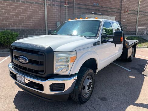 Used 2014 Ford F350 XL w/ Power Equipment Group AWD/4WD image 3