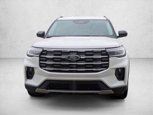 New 2026 Ford Explorer Active w/ Active Comfort Package AWD/4WD image 6