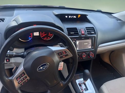 Used 2014 Subaru Crosstrek 2.0i Premium image 16