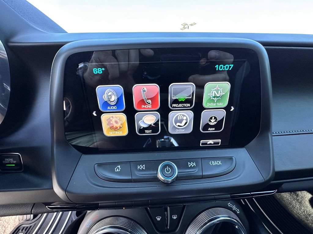 Used 2018 Chevrolet Camaro SS RWD image 24