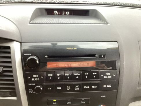 Used 2010 Toyota Tundra 2WD Double Cab image 18